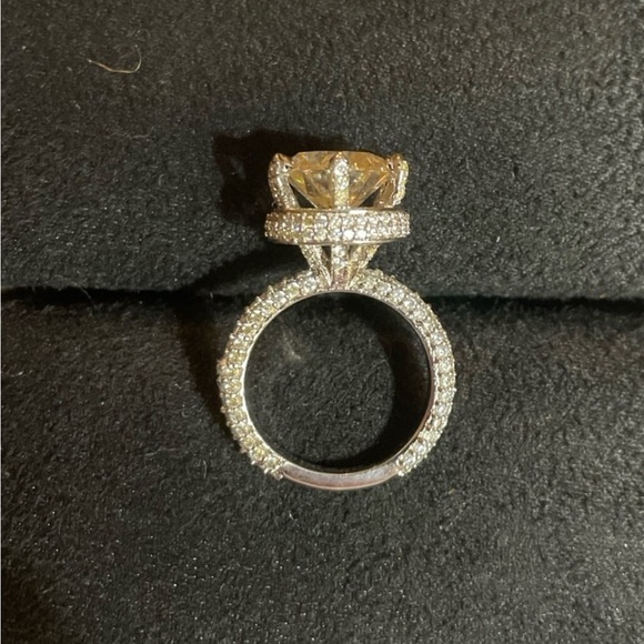 Oh My Gorgeous 6.34 CT Certified Round Brilliant Cut Moissanite Diamond Ring - Picture 9 of 11